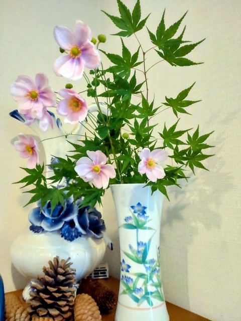 館内の花としつらえの写真